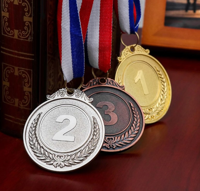 Metallist medalite komplekt